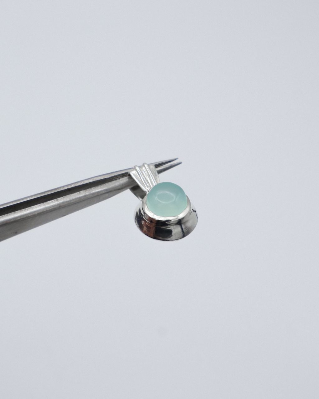 THE ONLY PENDANT - CHALDEDONY